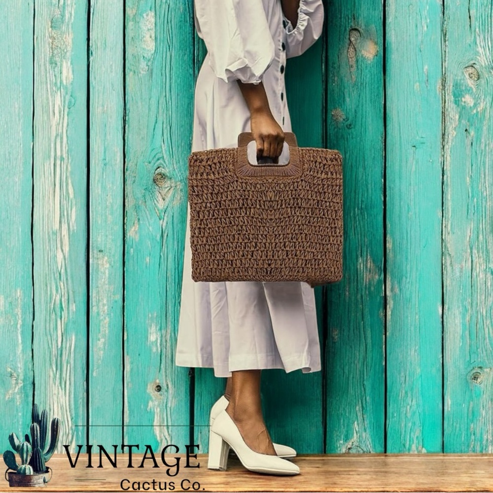 NWT!  Bohemian Large Handwoven Straw Beach Bag/Travel/Shopping/Handbag